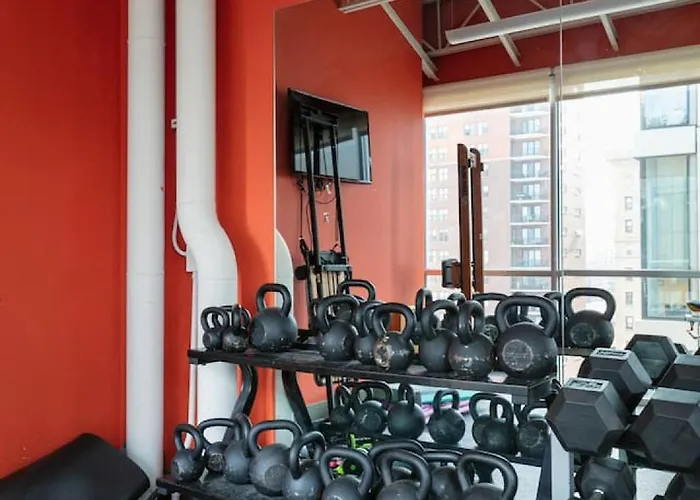 Сasa de vacaciones Downtown Mich Ave - 6 Penthouses, Sleep 25 *