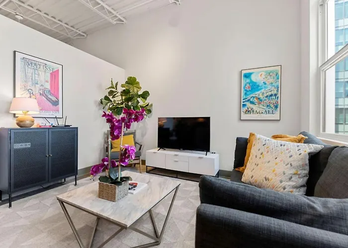 Downtown Mich Ave - 6 Penthouses, Sleep 25 Сasa de vacaciones